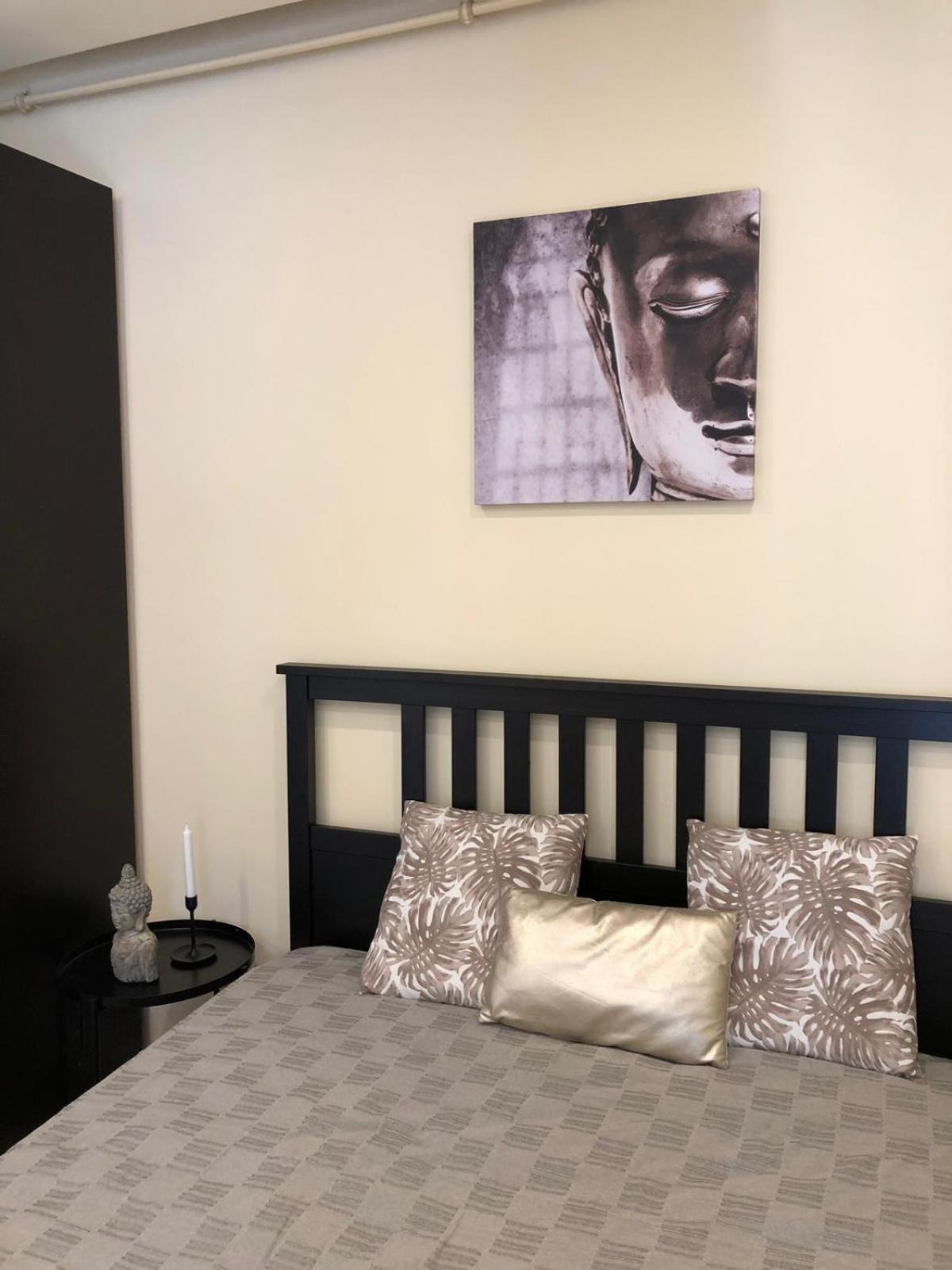 Black & White Apartments • Black إغير المظهر الخارجي الصورة